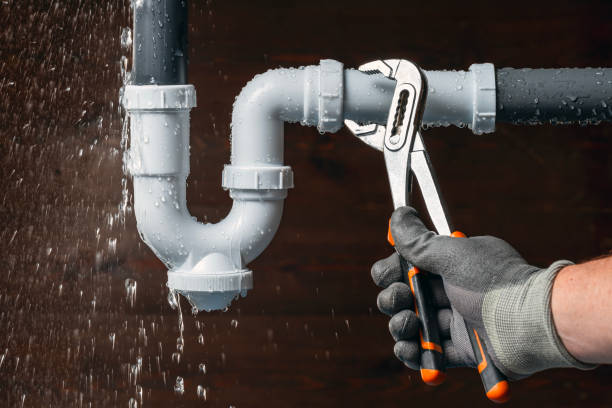 Professional Drain Cleaning technician working in Donalds, SC